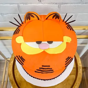 Garfield cake