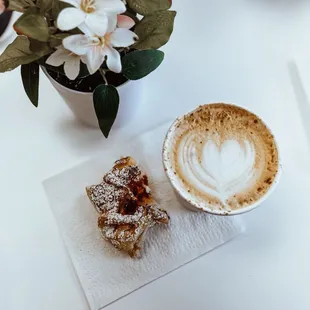 My amazing coffe and pastry