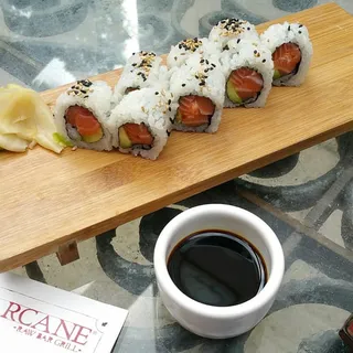 salmon avocado roll