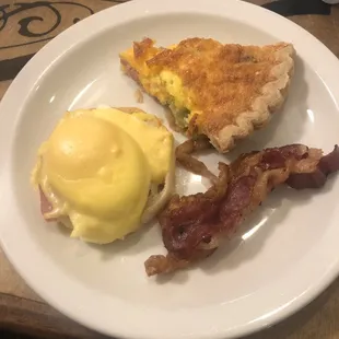 Eggs Benedict