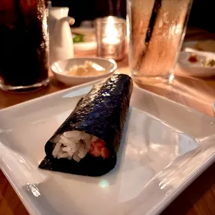 Hand roll