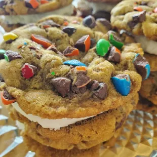 Cookie sandwiches