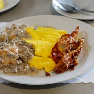 Biscuits N Sausage Gravy