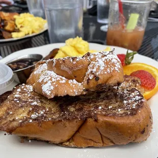 Parisian Style French Toast