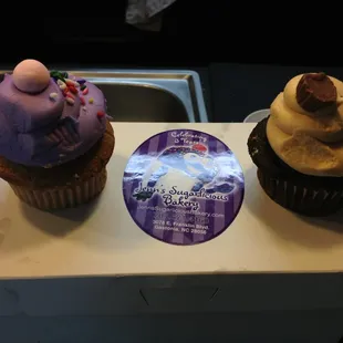 Just a few of my awesome birthday cupcakes!