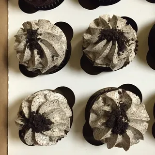 Cookies and Creme Cupcake