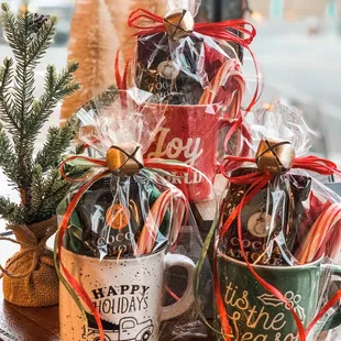 Come grab a quick Christmas Gift!