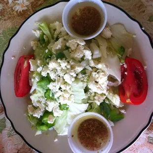 Greek salad sans olives