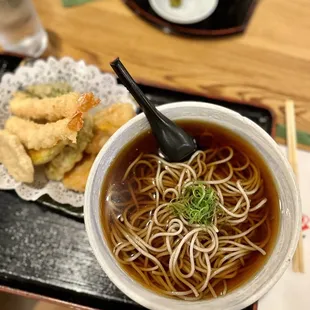 Ebi Hot Soba w/ Assorted Tempura ($18)