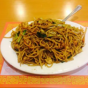 Huge plate of Chicken Lo Mein for $7. Can't go wrong.