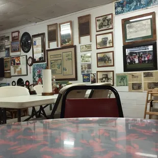 Plenty of stuff on the walls to check out
