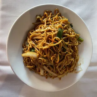 Veggie lo mein