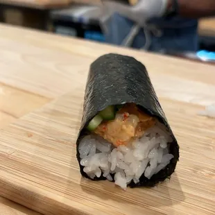 Crawfish roll