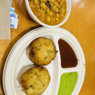 Alu Tikki Chole