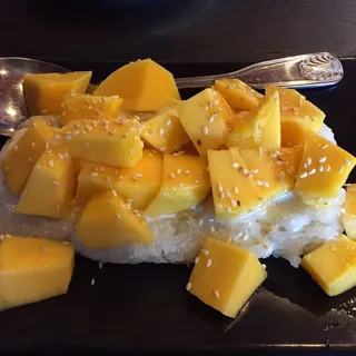 Mango and Sweet Sticky Rice