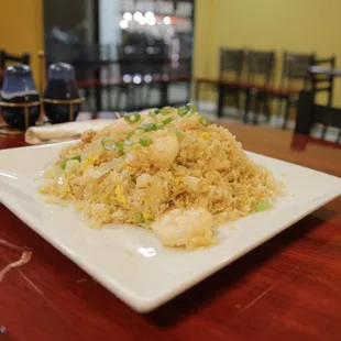 thai fried rice w/ shrimp