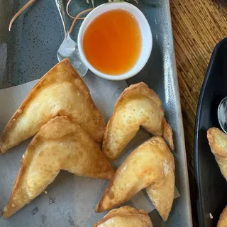 Cheesy Wonton