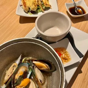 Herbal Mussels and Chicken Satay