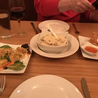 Tom Kha