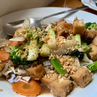 Vegan Peppery Garlic Tofu