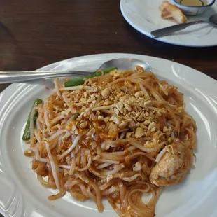 Chicken Pad Thai