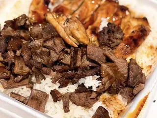 Yogis Teriyaki House