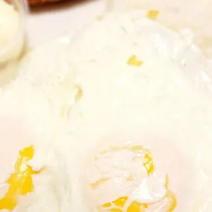 CHICKEN SAUSAGE, GRITS &amp; EGGS