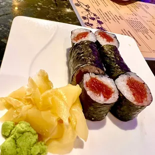 Tuna Maki Roll