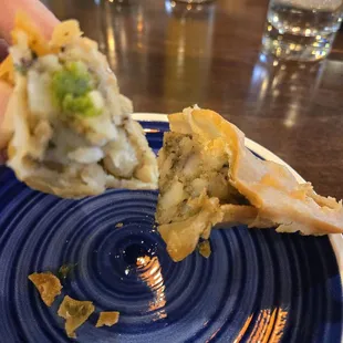 Vegetable samosa with mint chutney - mmmmmm... so tasty!