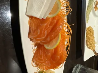 Jumbo Asian Cuisine & Sushi