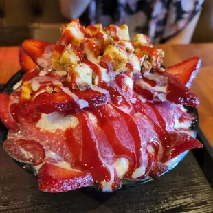 Strawberry cheesecake bingsoo