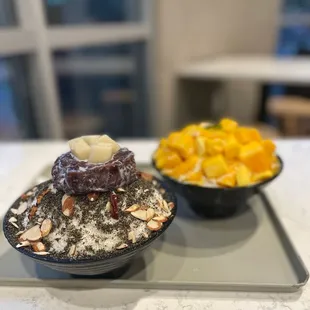 Black sesame &amp; fresh mango