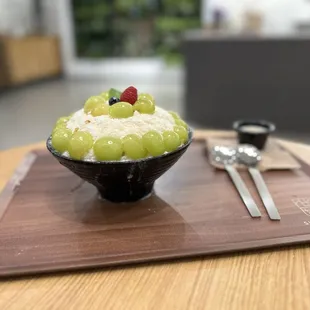 Green Grape Bingsu