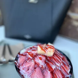 Fresh Strawberry Bingsoo