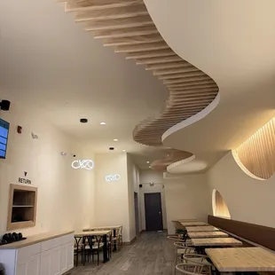 Clean, huge, beautiful interior + comfy chairs + a big g table for bigger group