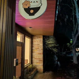 Front entrance in a cozy side street of Castro
