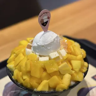 Mango cheesecake