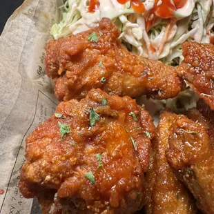 fried chicken wings, chicken wings and fried chicken, bbq wings, chicken, fried chicken, poultry, food, chicken wings, bbq chicken