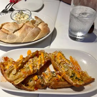 SPICY SHRIMP EGGROLLS