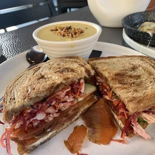 Smoked Salmon Sandwich