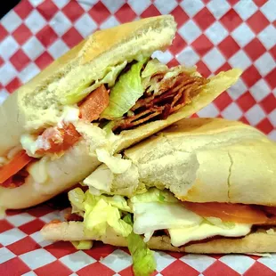 Large bacon lettuce tomato sub