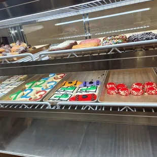 Back to school tomorrow, and the cookies are almost sold out!