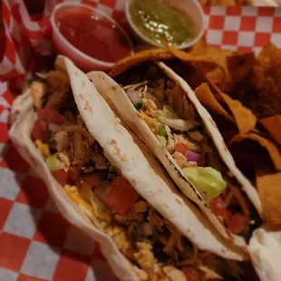 (Massive) chicken tacos for Taco Tuesday.