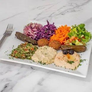 Appetizer combo plate