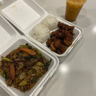 Pad See Ew and Crispy Garlic Chicken with Thai Ice Tea
