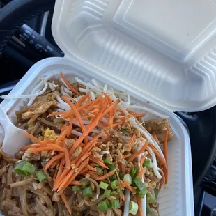 Chicken Pad Thai