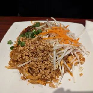 Pad Thai with chicken
