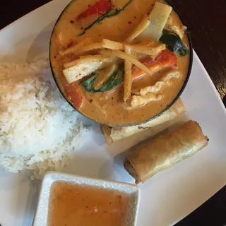 Red Curry Chicken Lunch