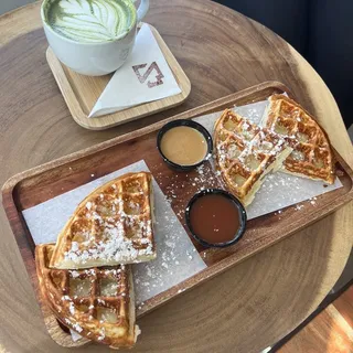 Sumaq Waffle