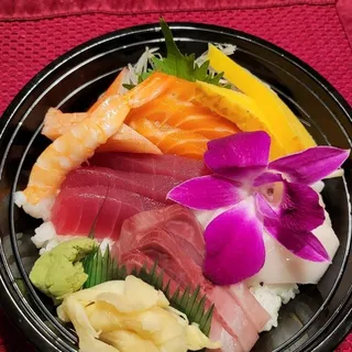 Sashimi Deluxe Platter